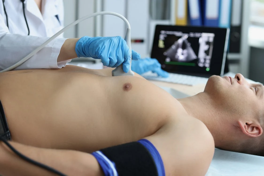 Artificial Intelligence Revolutionizes Cardiology: New Tool Detects Early Heart Disease from Routine ECGs in Seconds