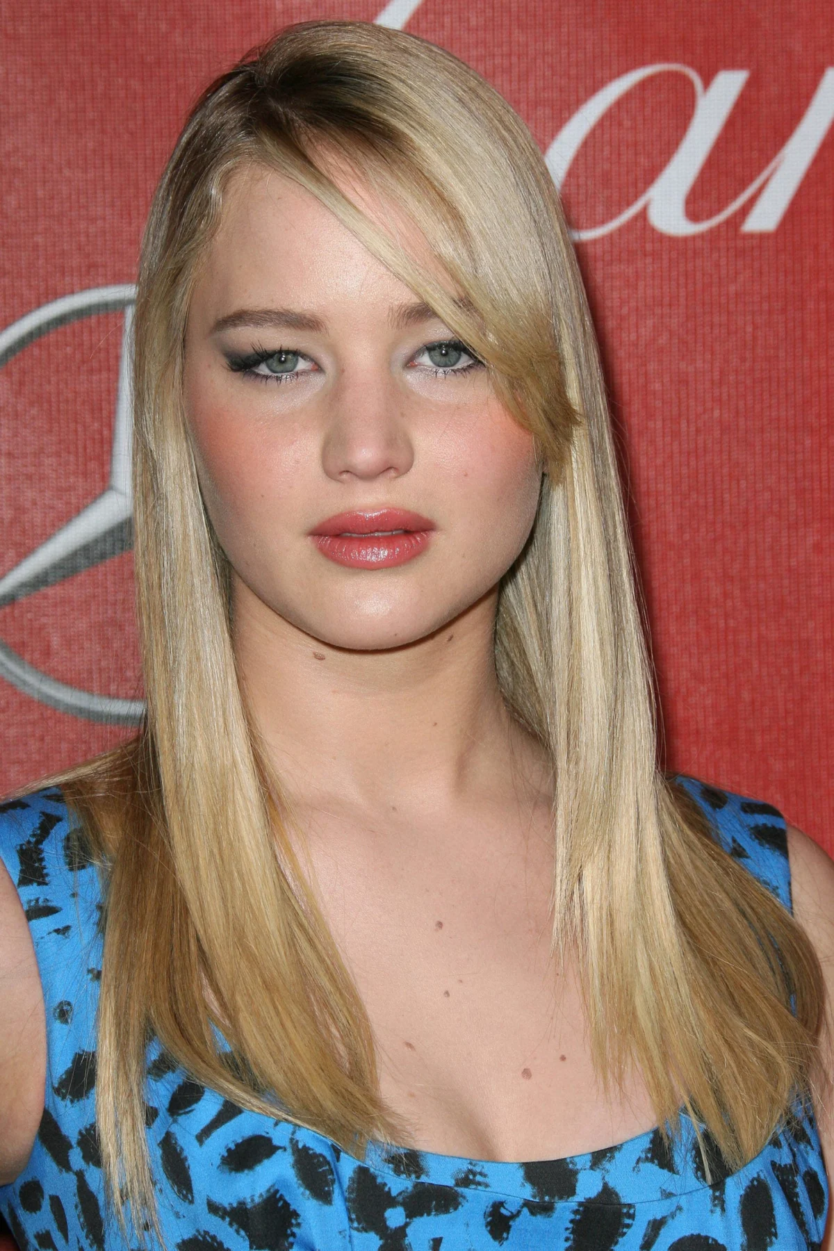 The Evolution of an Icon: Tracing Jennifer Lawrence’s Two-Decade Hair Journey Through Hollywood’s Biggest Trends